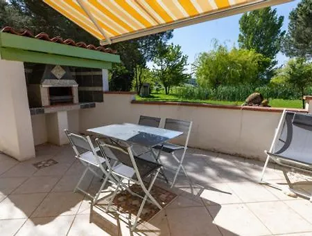 Au Temps Suspendu Holiday home Saint-Martin-d'Oydes
